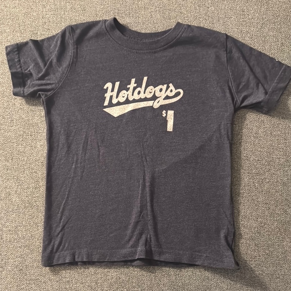 5/$15- Navy Graphic T-Shirt